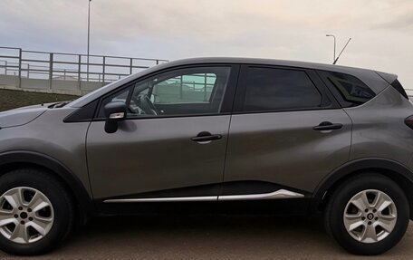Renault Kaptur I рестайлинг, 2016 год, 1 010 000 рублей, 2 фотография