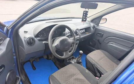 Renault Logan I, 2006 год, 160 000 рублей, 3 фотография