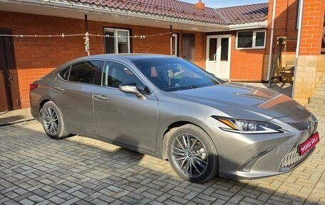 Lexus ES VII, 2019 год, 3 650 000 рублей, 1 фотография