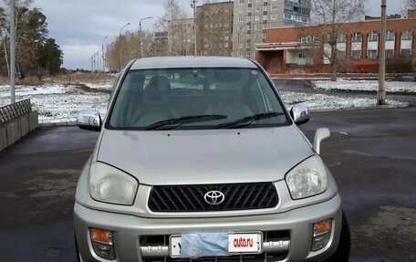 Toyota RAV4, 2000 год, 625 000 рублей, 9 фотография