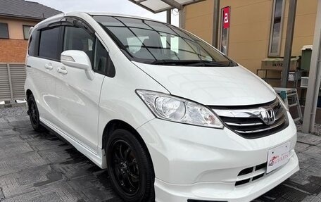Honda Freed I, 2013 год, 830 000 рублей, 1 фотография