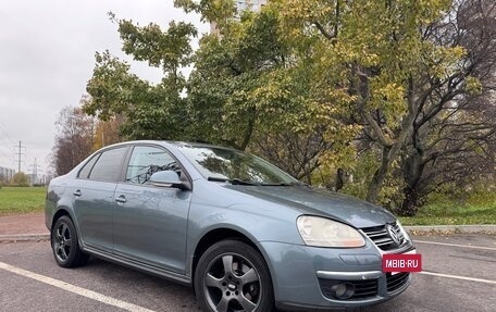 Volkswagen Jetta VII, 2008 год, 660 000 рублей, 2 фотография