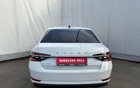 Skoda Superb III рестайлинг, 2022 год, 2 890 000 рублей, 5 фотография