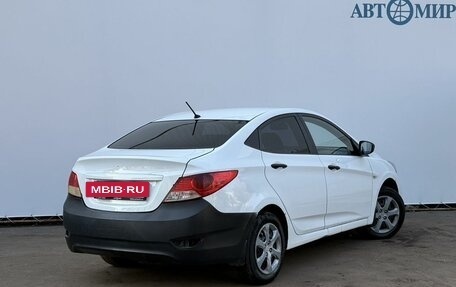 Hyundai Solaris II рестайлинг, 2013 год, 570 000 рублей, 5 фотография