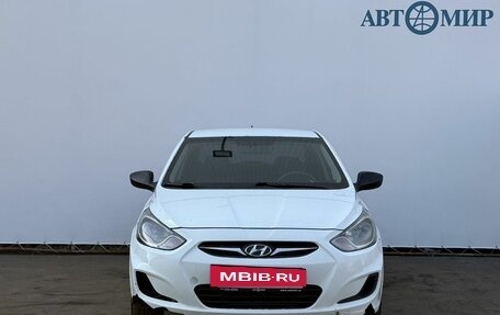 Hyundai Solaris II рестайлинг, 2013 год, 570 000 рублей, 2 фотография