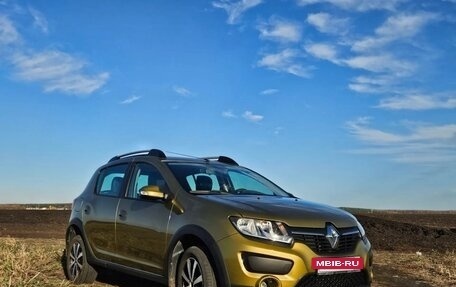 Renault Sandero II рестайлинг, 2015 год, 1 100 000 рублей, 6 фотография