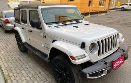 Jeep Wrangler, 2021 год, 4 900 000 рублей, 2 фотография