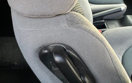 Honda Fit III, 2003 год, 550 000 рублей, 15 фотография