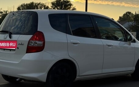 Honda Fit III, 2003 год, 550 000 рублей, 7 фотография