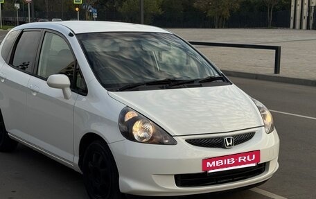 Honda Fit III, 2003 год, 550 000 рублей, 9 фотография