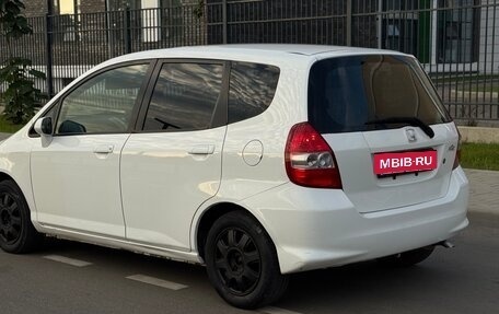 Honda Fit III, 2003 год, 550 000 рублей, 4 фотография
