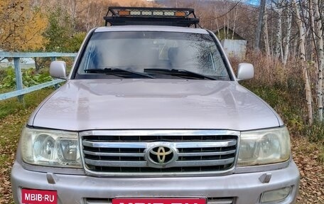 Toyota Land Cruiser 100 рестайлинг 2, 2004 год, 1 600 000 рублей, 1 фотография