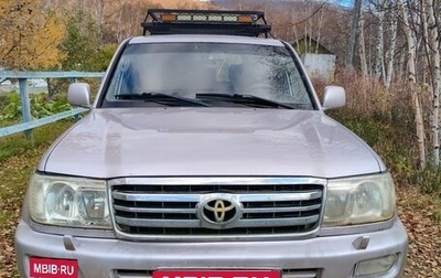Toyota Land Cruiser 100 рестайлинг 2, 2004 год, 1 600 000 рублей, 1 фотография