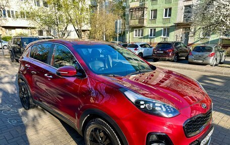 KIA Sportage IV рестайлинг, 2018 год, 2 399 000 рублей, 2 фотография