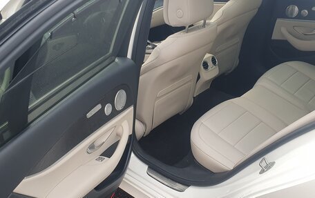 Mercedes-Benz E-Класс, 2017 год, 3 900 000 рублей, 6 фотография
