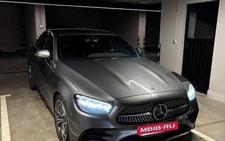 Mercedes-Benz E-Класс, 2020 год, 4 000 000 рублей, 8 фотография