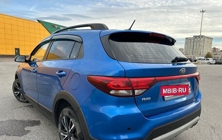 KIA Rio IV, 2018 год, 1 000 000 рублей, 5 фотография