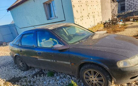 Opel Vectra B рестайлинг, 1997 год, 60 000 рублей, 1 фотография