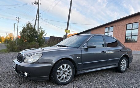 Hyundai Sonata IV рестайлинг, 2005 год, 290 000 рублей, 1 фотография