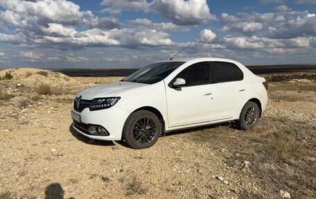 Renault Logan II, 2018 год, 839 000 рублей, 5 фотография