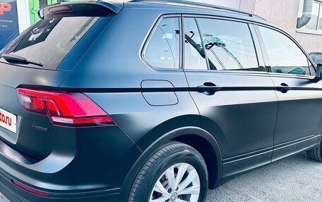 Volkswagen Tiguan II, 2018 год, 2 000 000 рублей, 5 фотография