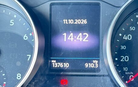 Volkswagen Tiguan II, 2018 год, 2 000 000 рублей, 7 фотография