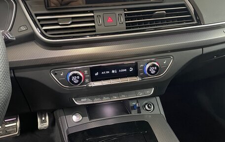 Audi Q5, 2025 год, 6 300 000 рублей, 6 фотография
