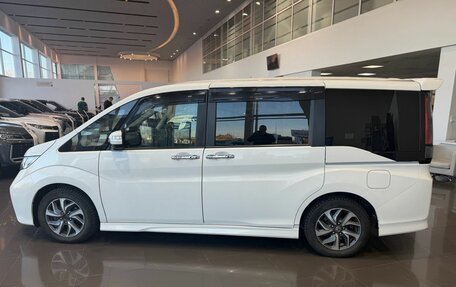 Honda Stepwgn IV рестайлинг, 2016 год, 1 849 900 рублей, 8 фотография