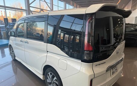 Honda Stepwgn IV рестайлинг, 2016 год, 1 849 900 рублей, 7 фотография