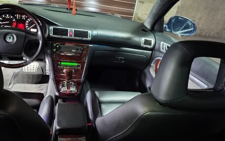 Skoda Superb III рестайлинг, 2007 год, 1 550 000 рублей, 8 фотография
