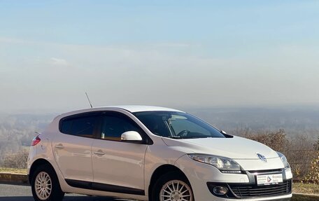 Renault Megane III рестайлинг, 2013 год, 820 000 рублей, 1 фотография