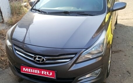 Hyundai Solaris II рестайлинг, 2015 год, 1 190 000 рублей, 1 фотография