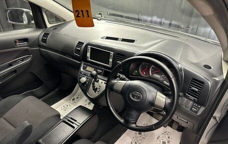 Toyota Wish II, 2006 год, 919 000 рублей, 11 фотография