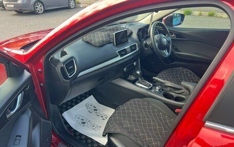 Mazda Axela, 2015 год, 1 599 000 рублей, 10 фотография