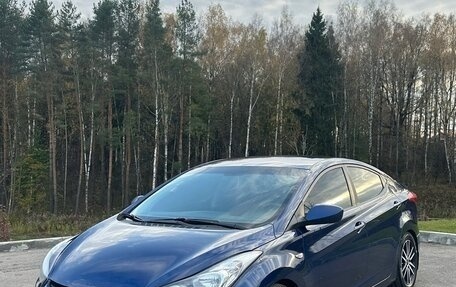 Hyundai Elantra VI, 2012 год, 870 000 рублей, 3 фотография