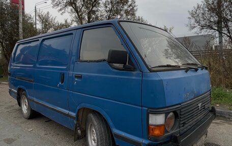 Toyota HiAce H50 H60 H70, 1985 год, 420 000 рублей, 2 фотография