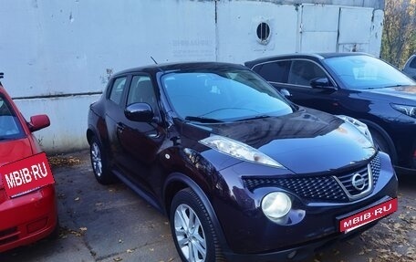 Nissan Juke II, 2013 год, 890 000 рублей, 2 фотография