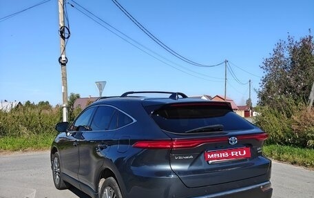 Toyota Venza, 2021 год, 4 100 000 рублей, 6 фотография