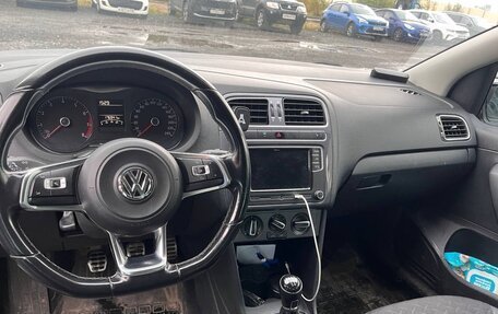 Volkswagen Polo VI (EU Market), 2018 год, 710 000 рублей, 5 фотография