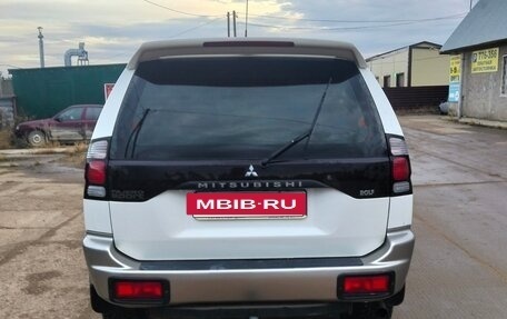 Mitsubishi Pajero Sport II рестайлинг, 2006 год, 730 000 рублей, 2 фотография