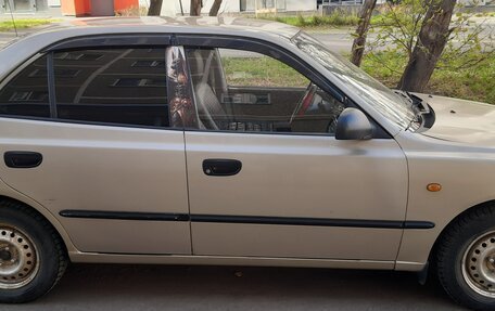 Hyundai Accent II, 2004 год, 200 000 рублей, 2 фотография