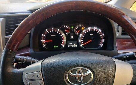 Toyota Alphard III, 2010 год, 1 930 000 рублей, 8 фотография