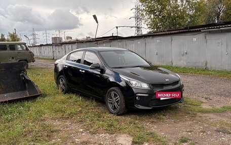 KIA Rio IV, 2018 год, 1 330 000 рублей, 2 фотография