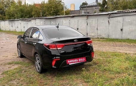 KIA Rio IV, 2018 год, 1 330 000 рублей, 11 фотография