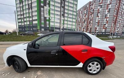 Renault Logan II, 2015 год, 245 000 рублей, 1 фотография