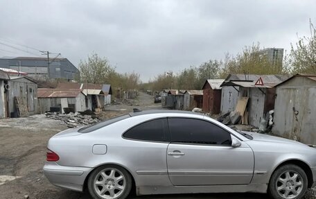 Mercedes-Benz CLK-Класс, 2000 год, 400 000 рублей, 2 фотография