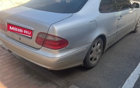 Mercedes-Benz CLK-Класс, 2000 год, 400 000 рублей, 4 фотография