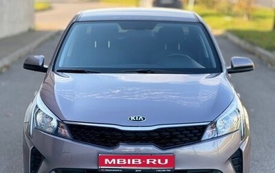 KIA Rio IV, 2021 год, 1 645 000 рублей, 1 фотография