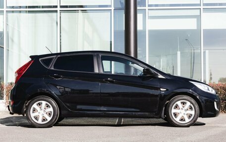 Hyundai Solaris II рестайлинг, 2014 год, 700 000 рублей, 8 фотография