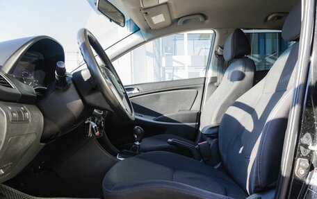 Hyundai Solaris II рестайлинг, 2014 год, 700 000 рублей, 12 фотография